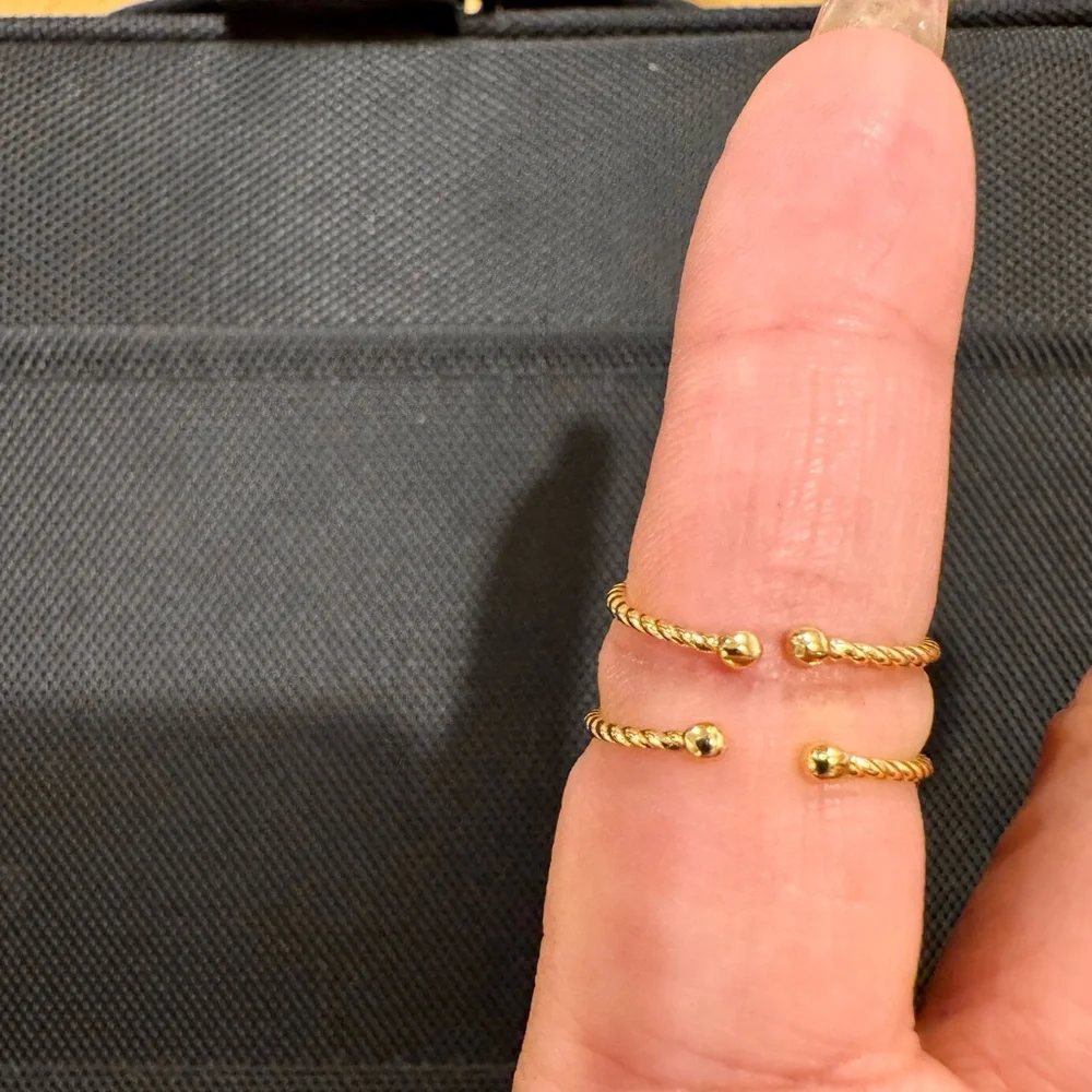 Elegant Gold CZ Diamond Guard Rings - Picture 4 of 4